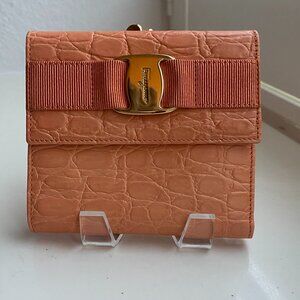 Salvatore Ferragamo Bifold Wallet – Vala Ribbon | Coral/Peach | Compact & Elegan